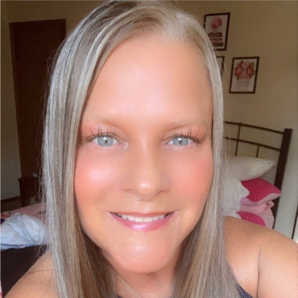 Hi I’m Pam ! - Picture 1 of 1